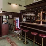 Palace Hotel 4*