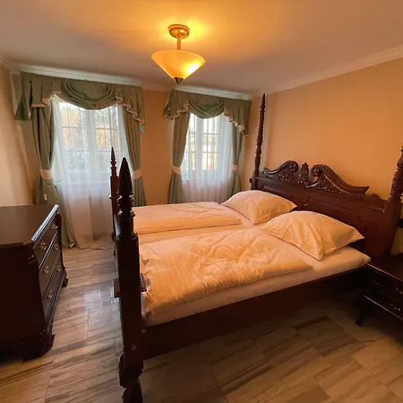 Otel Palace 4*