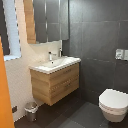 Palace 4* Jíloviště