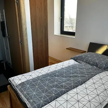 Palace 4* Jíloviště
